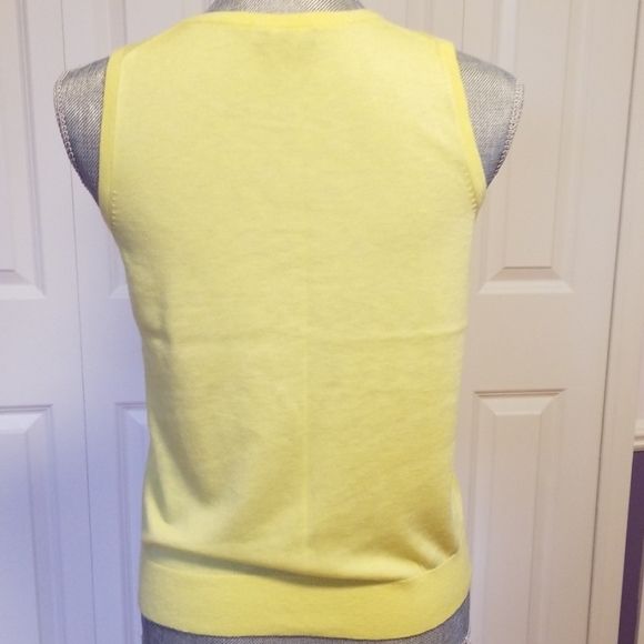 Top - Picture 4 of 6